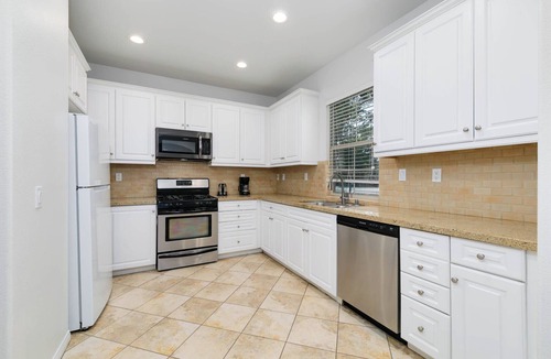 Chino House | Terrific 3-bedroom house with AC in charming Chino
