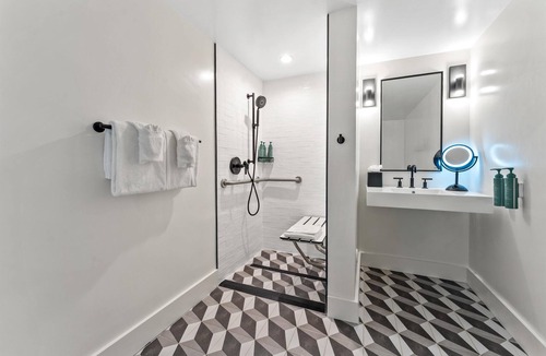 Inglewood Hotel | The Anthem Los Angeles Stadium District, Tapestry by Hilton