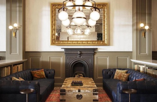 Old Town West Hotel | The Armstrong Hotel