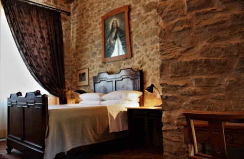 Marsciano House | The Barns - 5 people Casale Monticchio, a 17th century farmhouse