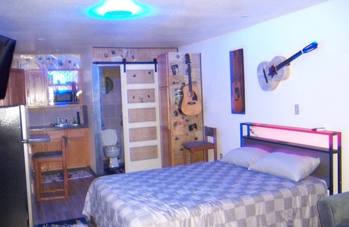 Lamar Hotel | The Buzzards Nest