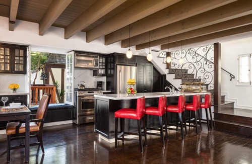 Beverly Grove Hotel | The Charlie Hotel
