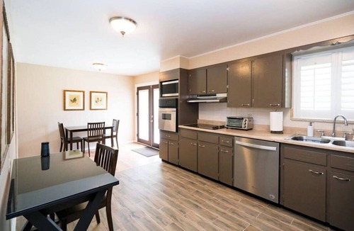 Castlewood House | The Costilla Connection | Denver Tech Center