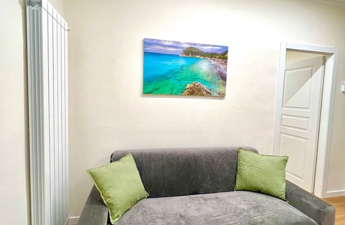 Savona Apartment | The Dream Apartment Green, Savona with AC, WiFi