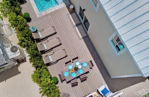 Uptown - Upper Duval House | *THE DUKE & THE DUCHESS @ DUVAL* Compound w/Pool & Hot Tub + LAST KEY SERVICE