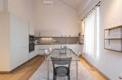 Pavia Apartment | The Dwelling of the Artists - Elegance and Relaxation
