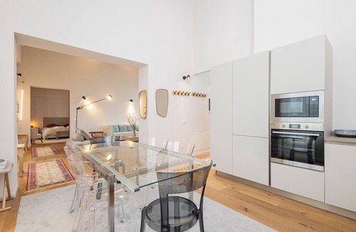 Pavia Apartment | The Dwelling of the Artists - Elegance and Relaxation