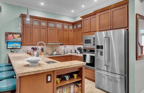 Old Town House | *THE EGRET & THE SANDPIPER @ OLD TOWN* Compound w/2 Pools Near Duval + LAST K