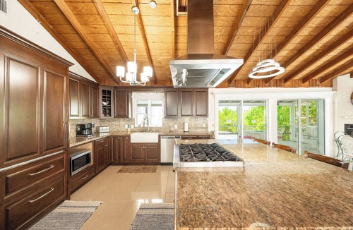 Cudjoe Key House | The Grand Tiki Estate - Private Dock, Pool & Endless Ocean Views