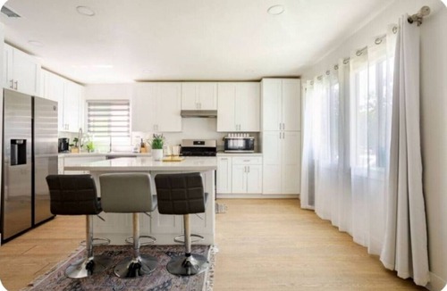 Clarkdale House | The Heart Of LA House