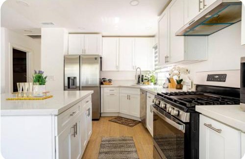 Clarkdale House | The Heart Of LA House