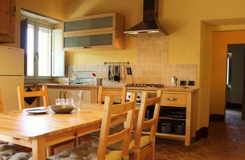 Montone Condo | The Hornbeams - Beehive apartment