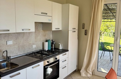 Monade Santa Lucia Apartment | The House with a Blue Garden and Ocean View