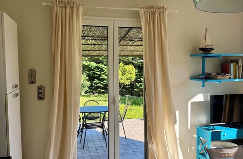 Monade Santa Lucia Apartment | The House with a Blue Garden and Ocean View