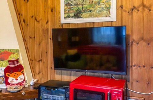 Rocca di Cambio Apartment | The Little House of the Deer