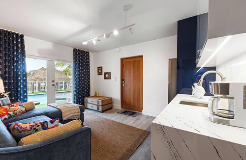 Key Colony Beach House | The Lux Anchor Ocean Oasis/60' Dock/Heated Pool/BBQ