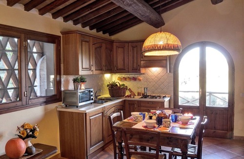 Montescudaio Apartment | The Olive 4+2
