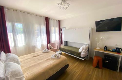 Ferrara Historic Centre Bed & Breakfast | The Platform Rooms