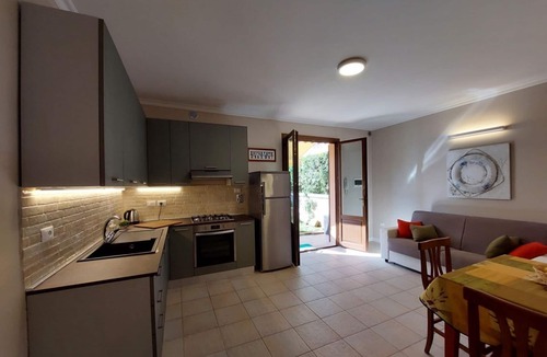 Guardistallo Apartment | The Plumbago Apartment with pool