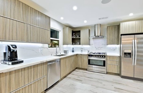 Faircrest Heights Villa | The Sunset Villa Summ