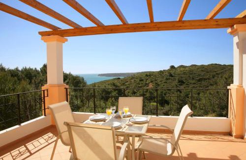 Salema Resort | The View - Santo António Villas, Golf and Spa