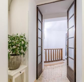 Cerveteri Hotel | Three Guest House