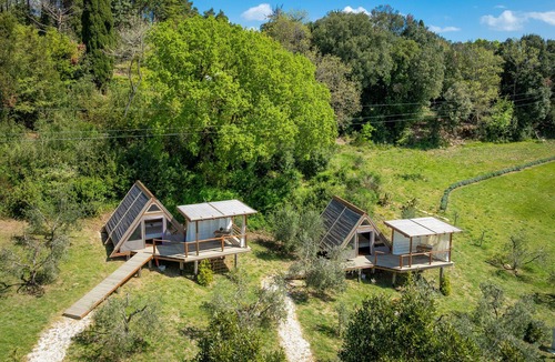 Monteverdi Marittimo House | Tiny Home 'Glamping - La Quercia' with Garden