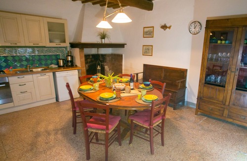 Montescudaio House | To feel good: quiet panoramic location with pool for 6/7 people
