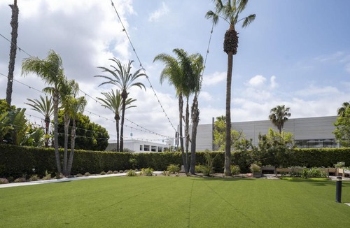 Torrance Hotel | Torrance Marriott Redondo Beach