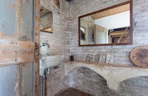 Santarcangelo di Romagna Apartment | Torre dei Battagli sleep in a medieval tower