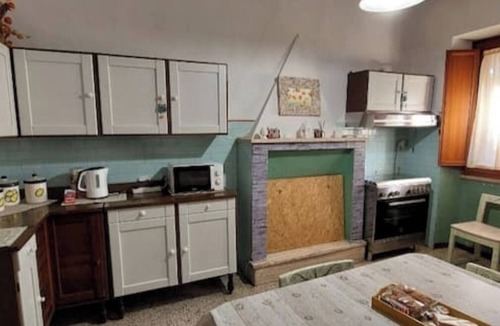 Magliano Sabina House | Tourist accommodation.A 7oo m exit A1 Magliano Sabina near Rome Viterbo Terni