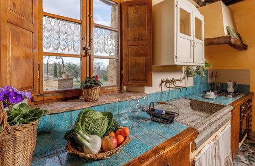 Vergelle House | Traditional Tuscan farmhouse with 360° view near Montalcino and Siena