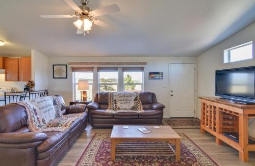 Hartsel House | Tranquil Cabin Getaway w/Panoramic Mtn View!