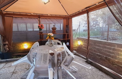 Valentano House | TRAVELERS - tourist accommodation surrounded by greenery and tranquility.