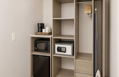 El Segundo Hotel | Travelodge by Wyndham LAX