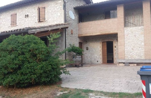 Matigge House | Trevi stone cottage