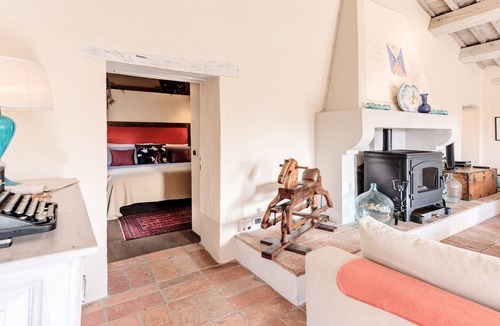 San Casciano dei Bagni Villa | TUSCAN LUXURY/POOL/GARDENS-ALL EXCi YOURS-SLEEPS 14/HOT SPRINGS-WALK TO VILLAGE