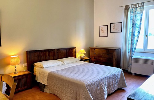 Castagneto Carducci House | Tuscan countryhouse apartment, 10 min by the sea, with AC and large garden.