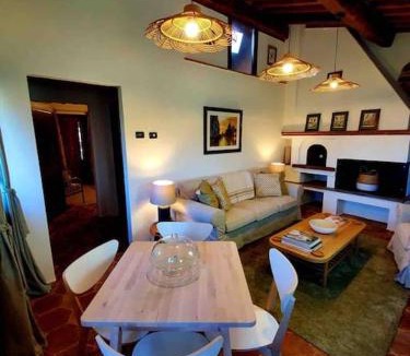 Anghiari Apartment | Tuscan Escape Luxury 2 bedroom apartment with pool