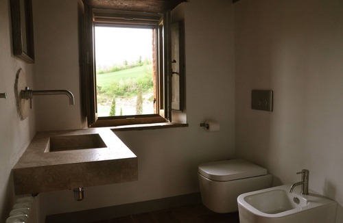 Monterchi House | Tuscany:17th century hillside villa farmhouse- private pool - stunning views