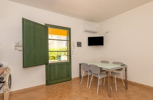 Castellina Marittima House | Tuscany Retreat with Pool, Garden & BBQ near the Sea