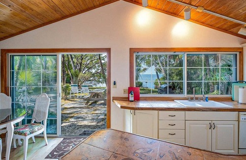 Tavernier House | Two Authentic Conch Houses with Private Beach on FL BAY