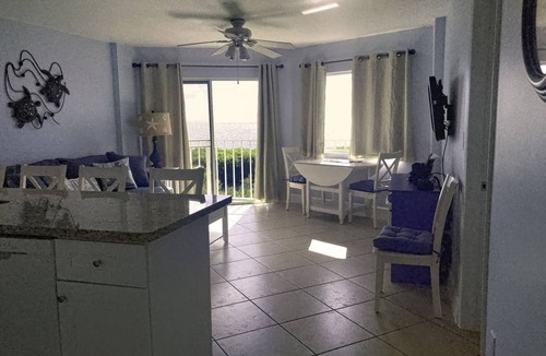 Tavernier Condo | Two Panoramic Ocean Views from the Living room and Master Bedroom in this Condo