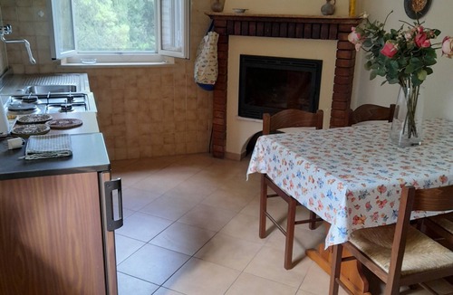 Giomici Apartment | Two rooms apartment with swimming pool in umbrian countryside