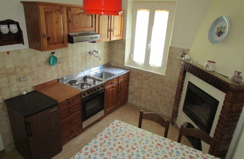 Giomici Apartment | Two rooms apartment with swimming pool in umbrian countryside