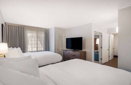 Acres Green Hotel | Two Spacious Suites Near Park Meadows w/Pool Access | Complimentary Breakfast