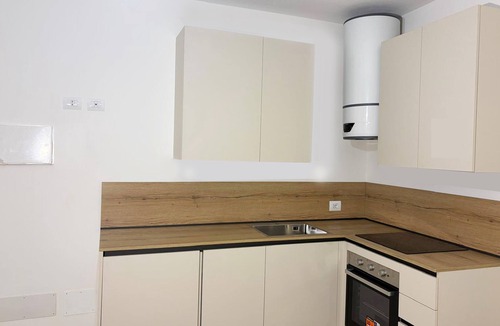 Cento House | Ugo Bassi 98
