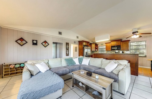 Eden Pines House | Unwind in the Keys! Extended-Stay Big Pine Home