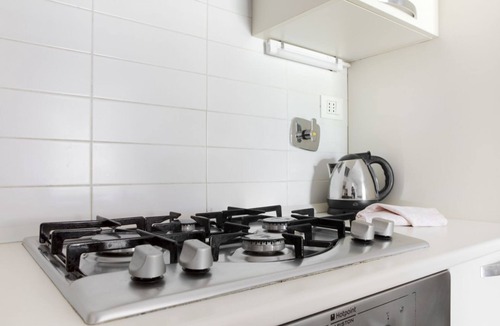 Historic Center Apartment | UR-NEST Marconi 1, modern studio apartment in the city center