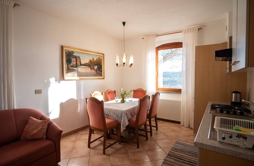 Suvereto Apartment | Vacation apartment/apartment for 7 guests with 60m² in Poggio Al Turco (128673)